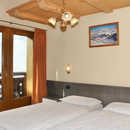 Casa Peri Lägenhet Livigno Exteriör bild