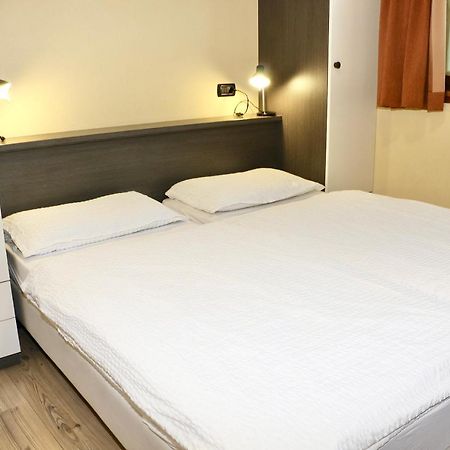 Casa Peri Lägenhet Livigno Exteriör bild