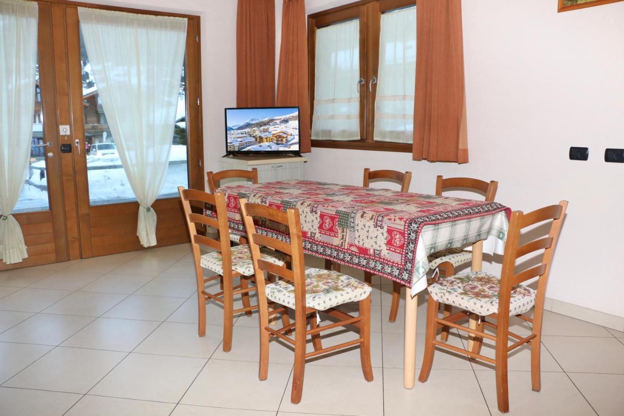 Casa Peri Lägenhet Livigno Exteriör bild
