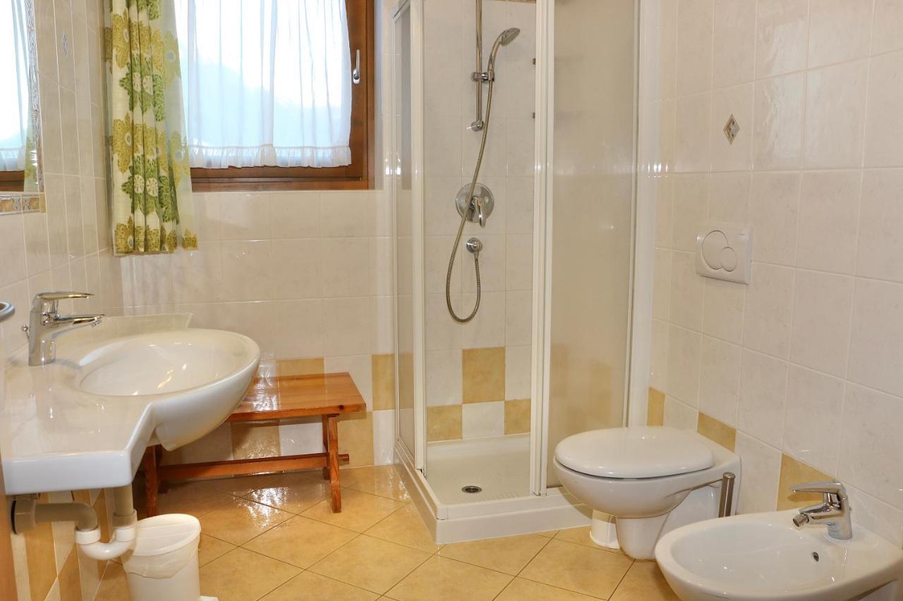 Casa Peri Lägenhet Livigno Exteriör bild