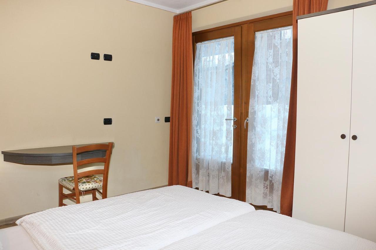 Casa Peri Lägenhet Livigno Exteriör bild
