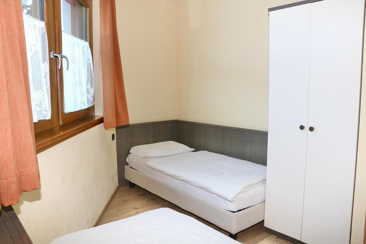 Casa Peri Lägenhet Livigno Exteriör bild